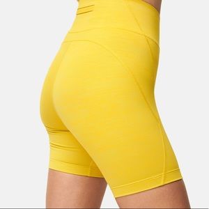 Outdoor Voices 7” TechSweat Shorts in Sunshine